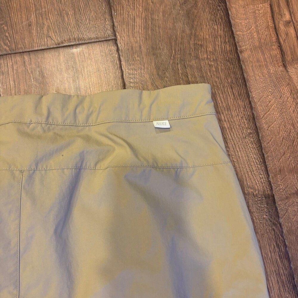 Nike Sportswear Style Essentials Utility Pants in Limestone - Picture 8 of 10